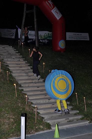 Bili smo na 3. Nočnem teku na Kalvarijo - slika 1