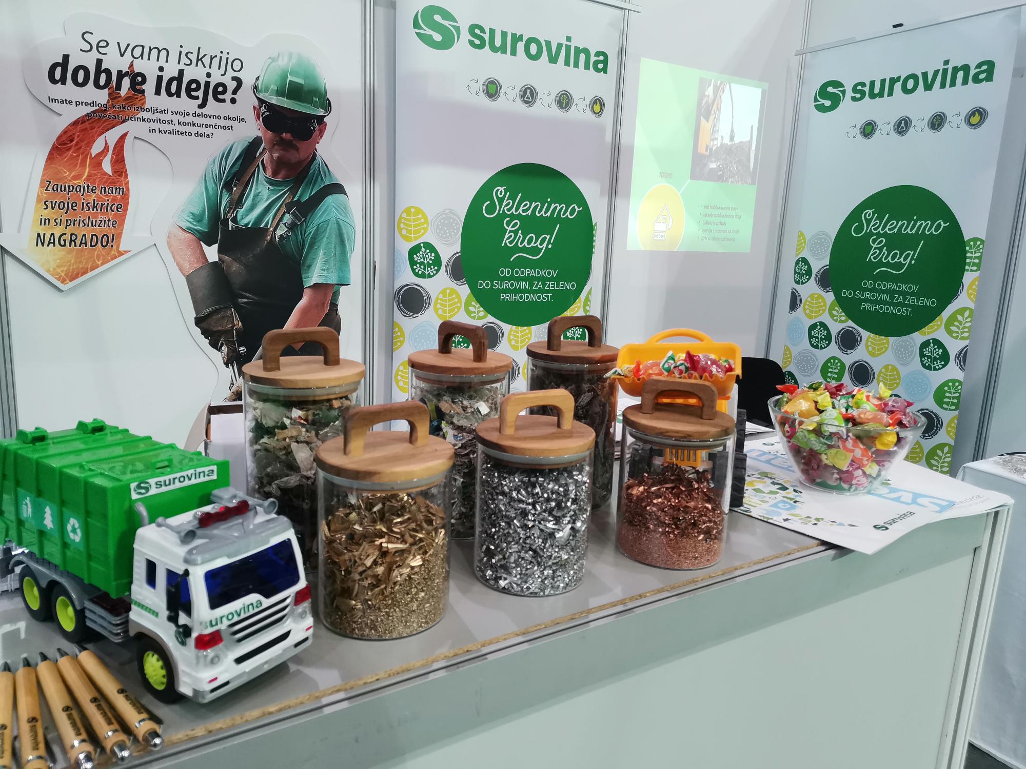 Surovina na Kariernem sejmu – sejem poklicev in izobraževanja, pod sloganom Vesolje priložnosti - slika 1