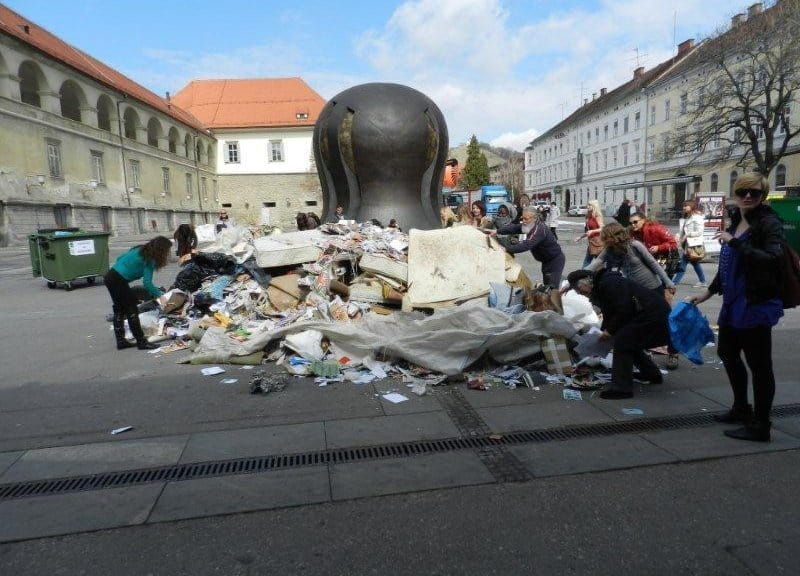 Flesh mob z Ekologi brez meja