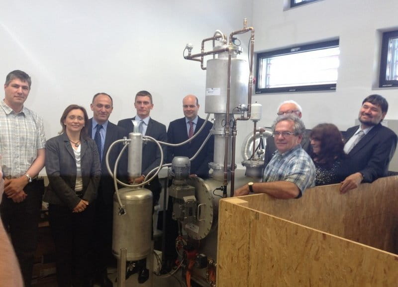 Izgradnja pilotskega reaktorja sušenja in razkuževanja komunalnega in/ali industrijskega mulja iz čistilnih naprav