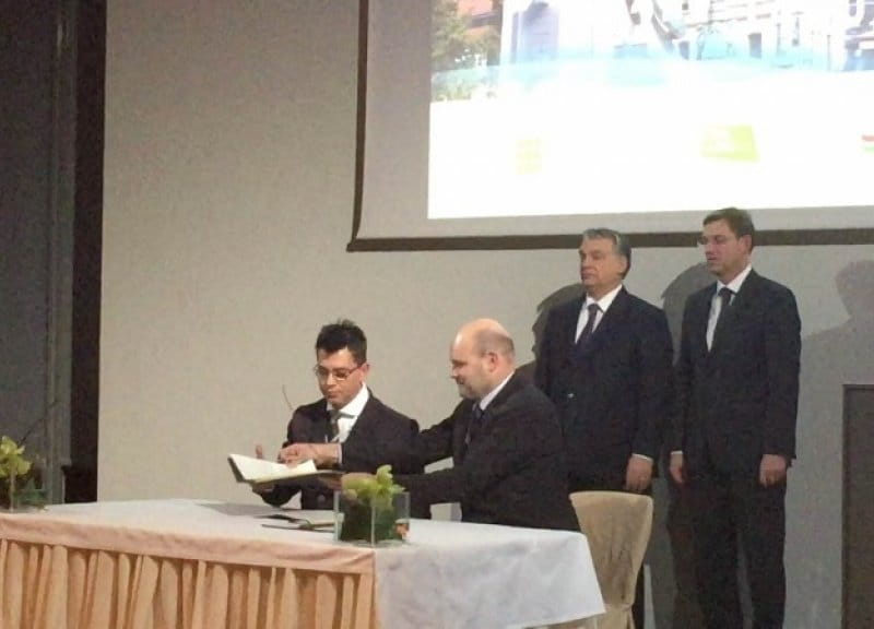 Slavnostni podpis pogodbe