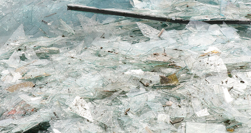 Odpadno avtomobilsko steklo